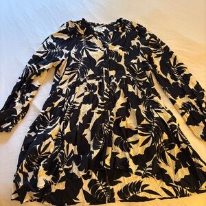 XIX Palms Black and Cream Wailea Print Mini Dress size small